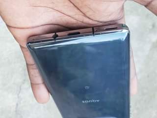 A picture of Sharp Aquos R6 128gb ram 12gb 280 000 Tu