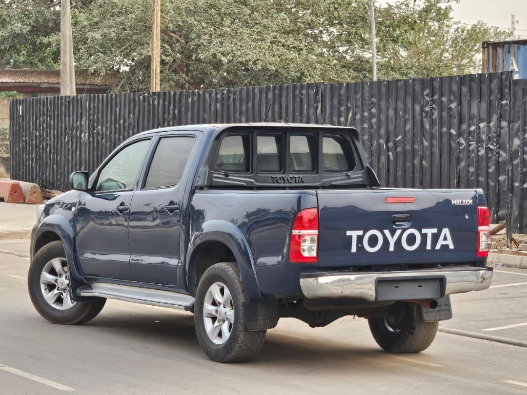 A picture of REGISTERED 2015 TOYOTA HILUX