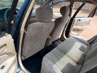 A picture of Toyota Corolla 1998