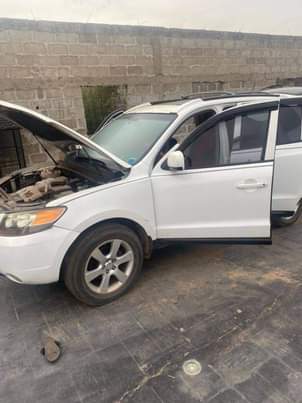 A picture of 2009 Hyundai santefa 2009 2009