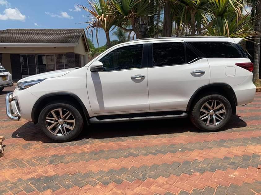 used toyota fortuner