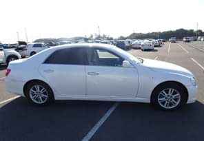 A picture of Valentine s Sale Beforward Stock 2005 TOYOTA MARK X 250G