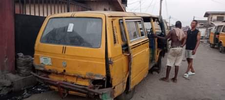 A picture of Bus
