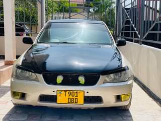 A picture of Toyota Alteza 5.5m Fixed