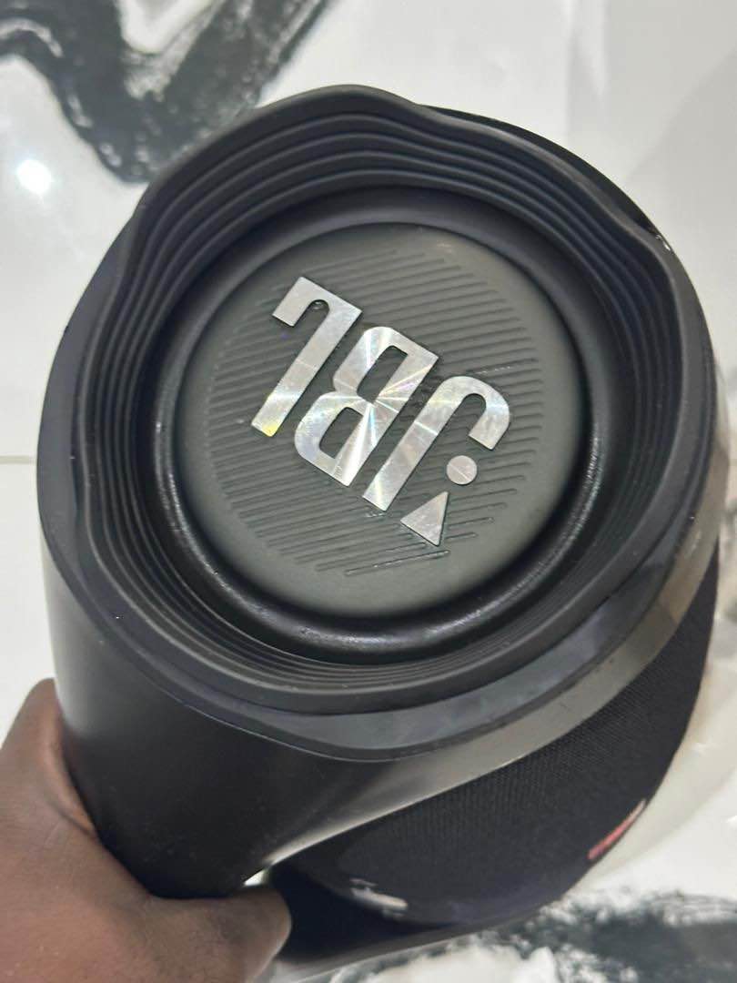 A picture of Speaker