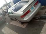 A picture of toyota camry drop light 1st body with everything intact and