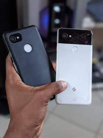 A picture of Pixel 2xl zipo mbili