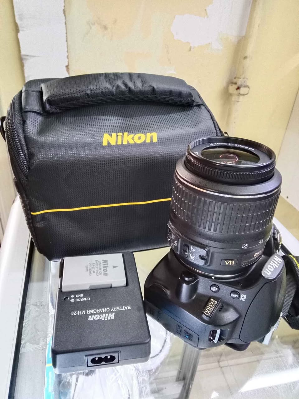 nikon