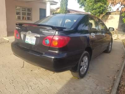 A picture of Toyota Corolla 2004