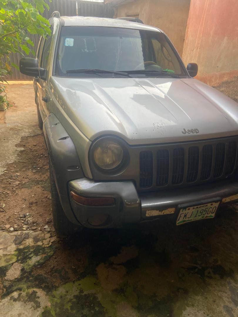 A picture of Toyota jeep for sale perfect engine and gear selection Ac