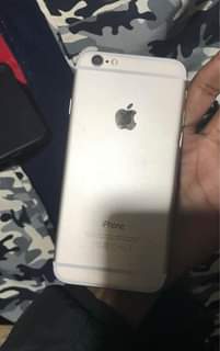 A picture of Iphone 6s battery 100 imenyooka Fingerprint IMENYOOKA BANAA