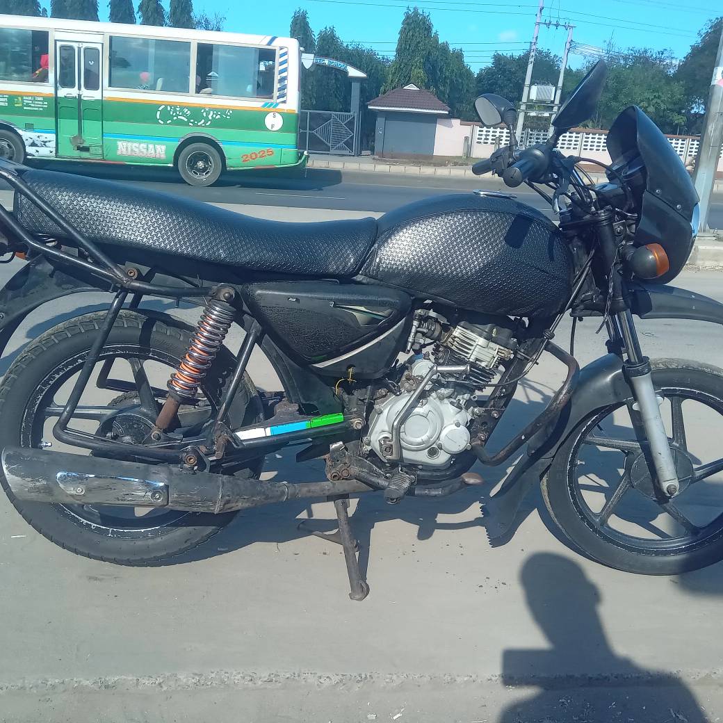 A picture of 0715 722 001