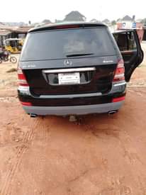 A picture of 2009 MERCEDES BENZ GL450 FULL OPTION