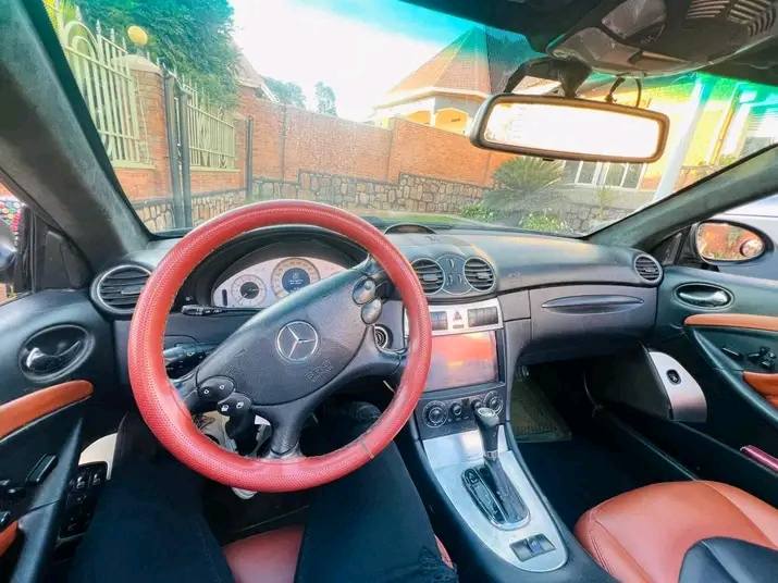 A picture of Car for sale Benz compressor Transmission Automatic Year 2005 Price