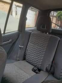 A picture of 1999 Toyota Raw4 3533y