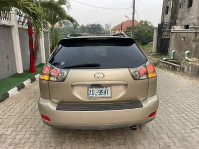 A picture of This is astonishing clean lexus rx330 2005 model few months