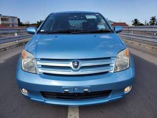A picture of Toyota Ist 0652564588