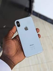 A picture of iPhone X