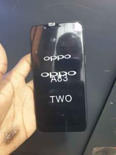 A picture of Oppo A83