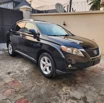 A picture of KINZZYAUTO S 08109018982 14 700 000 Refer and earn oks