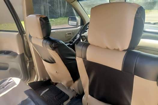 A picture of VERY CLEAN 2006 TOYOTA HIGHLANDER WITH UNTERMPARED BELGIUM ENGINE GEAR