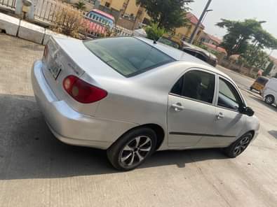 A picture of Tomorrow s sweet weekend sales 2007 Toyota Corolla First body