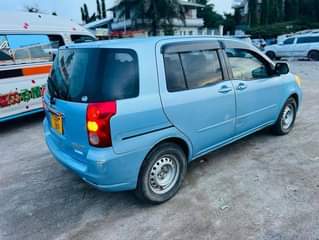 A picture of Toyota Raumu
