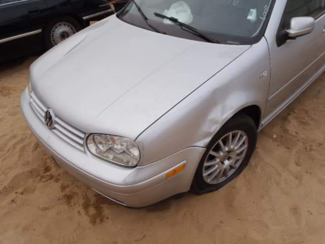 A picture of Volkswagen golf 4 2002 model