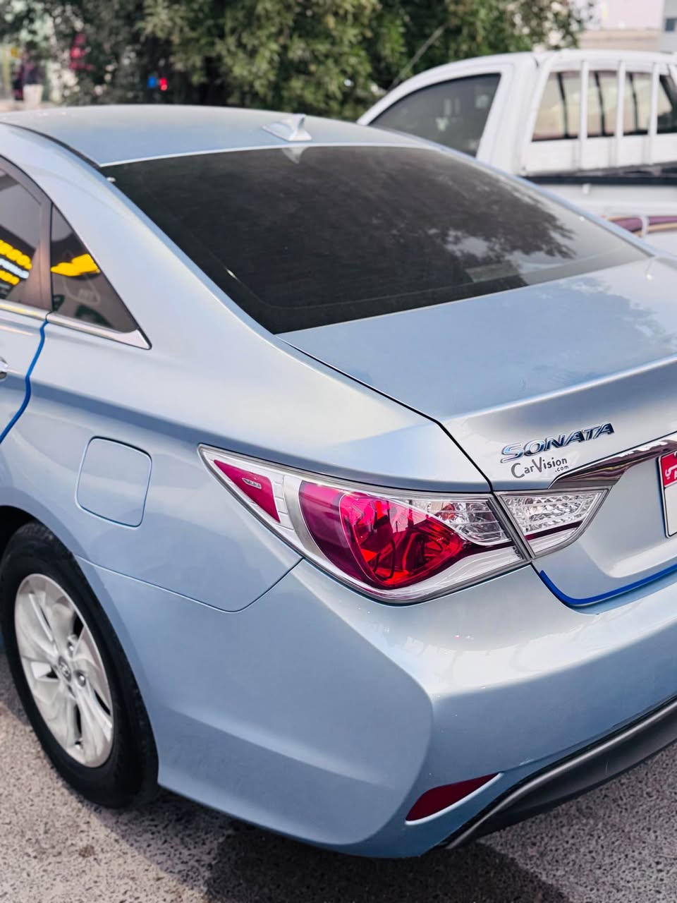 A picture of Hyundai Sonata 13 Model