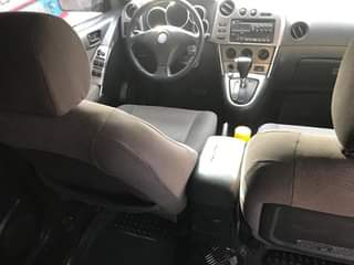 A picture of Toyota matrix 2006