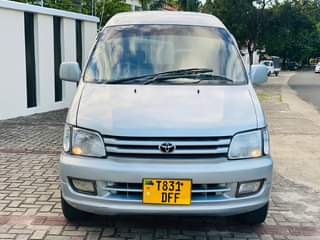 A picture of TOYOTA NOAH SR40