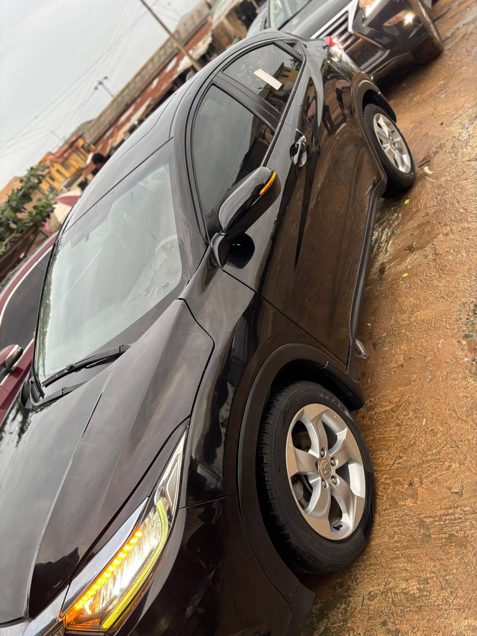 A picture of Honda HRV 2016