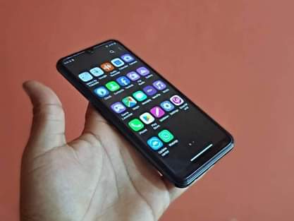A picture of LG k51 32GB
