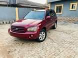 A picture of 2004 Toyota Highlander