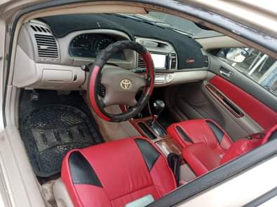 A picture of VERY SHARP 2004 CAMRY XLE EVERYTHING OK 2 7M Location