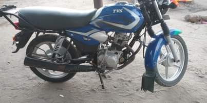 A picture of tvs 125