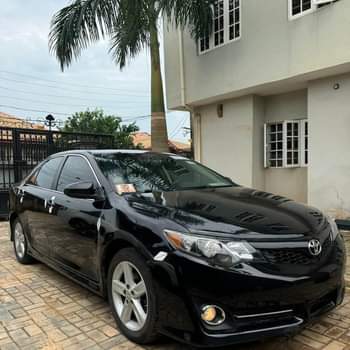 A picture of Toyota Camry sport 014 t