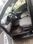A picture of 2013 Hyundai accent 013 model