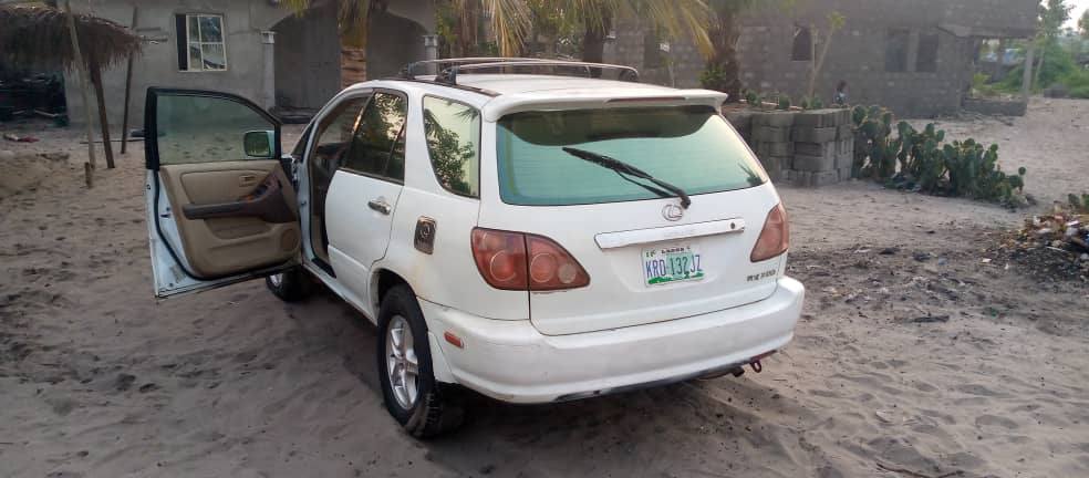 A picture of RX 300