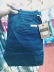 A picture of Kaki cargo pants