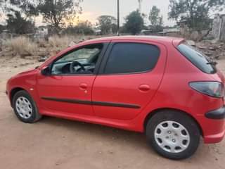 A picture of Fairly used Peugeot manual 206