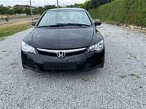 A picture of DISTRESS HONDA CIVIC IN PERFECT CONDITION NOTHING TO FIX GOING