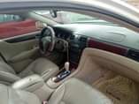 A picture of Lexus. ES 330