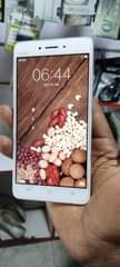 A picture of Vivo v3 max 180000 it has 32 gb 3 gb