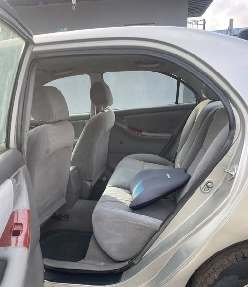 A picture of Toyota Corolla 2004