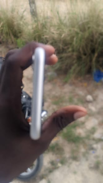 A picture of IPHONE 11