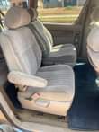 A picture of 2000 Toyota Seinna