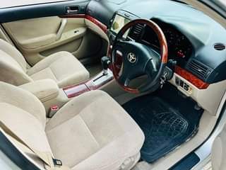 A picture of TOYOTA PREMIO