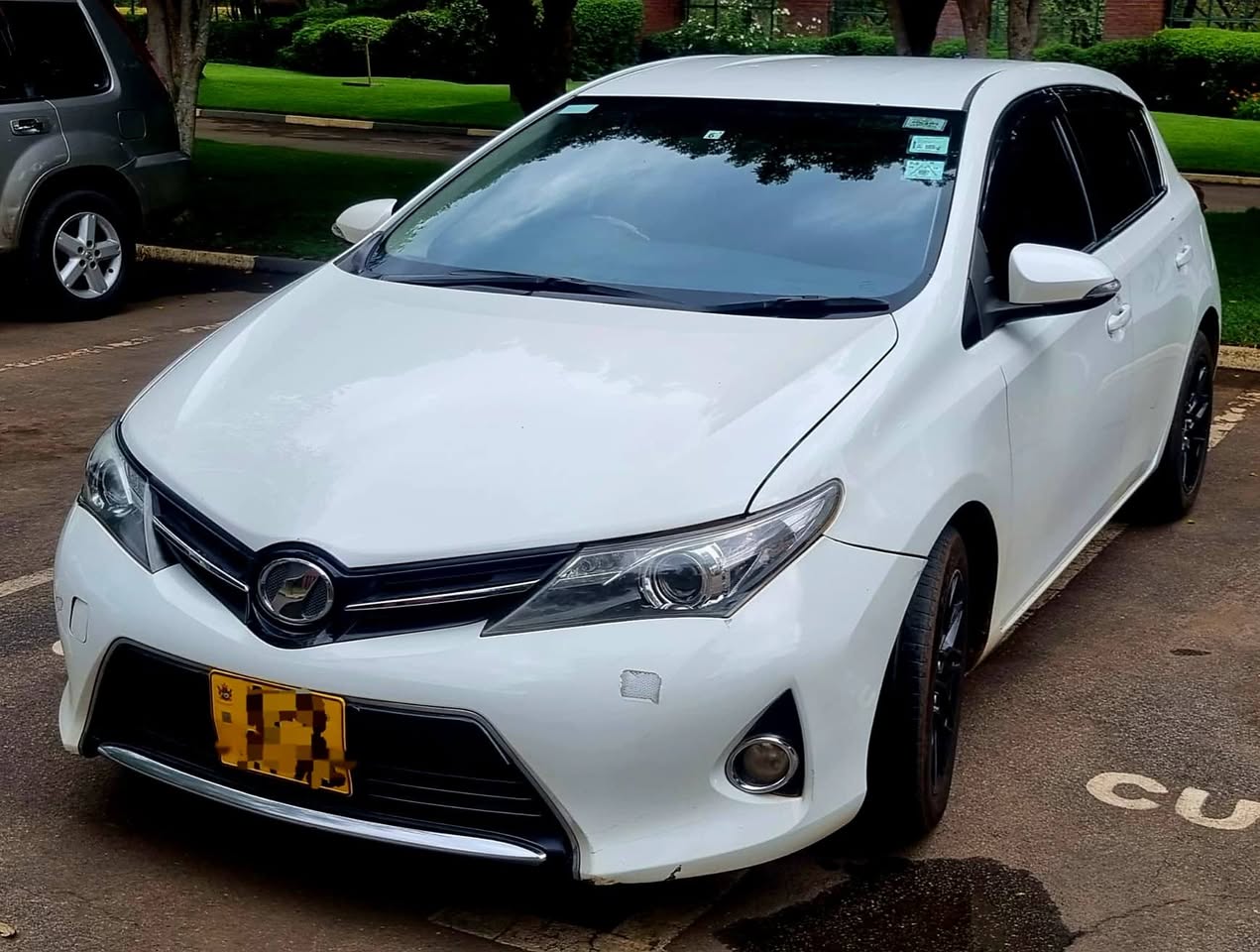 used toyota auris
