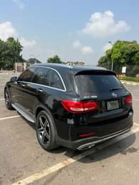 A picture of KinzzyAuto s LTD 08109018982 31 000 000 Refer and earn